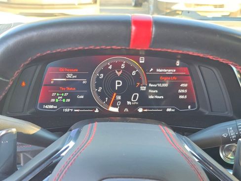 Used 2021 Chevrolet Corvette Stingray Premium Cpe w/ Z51 Performance Package image 15