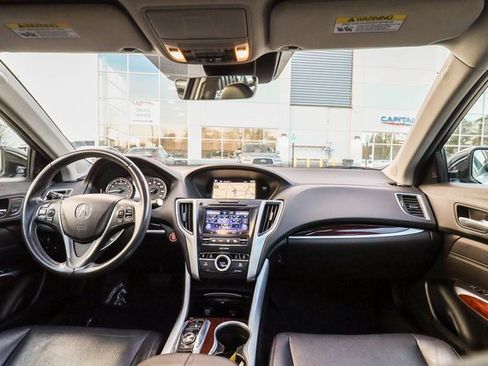 Used 2017 Acura TLX V6 SH-AWD w/ Technology Pkg image 39