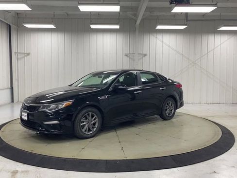 Used 2020 Kia Optima LX FWD image 4