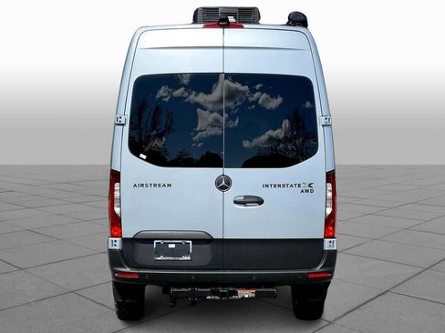 New 2025 Mercedes-Benz Sprinter 2500 image 4