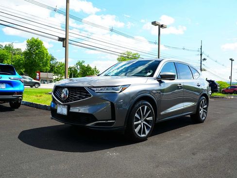 Used 2026 Acura MDX w/ Technology Package AWD/4WD image 3