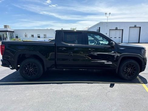 Used 2025 GMC Sierra 1500 Elevation AWD/4WD image 6