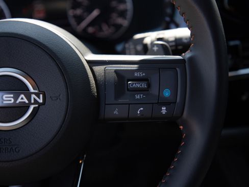 Used 2025 Nissan Pathfinder Rock Creek AWD/4WD image 18