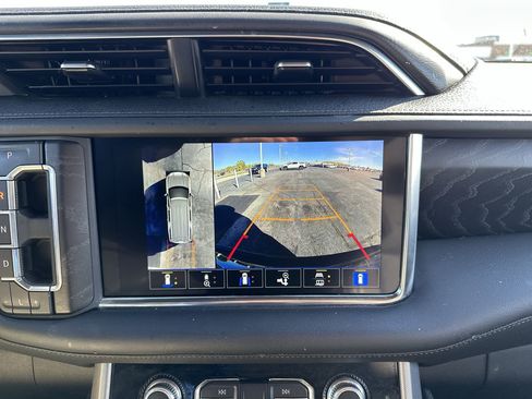 Certified 2022 GMC Yukon XL Denali image 17