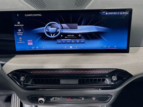 Used 2025 BMW 330i xDrive Sedan image 24