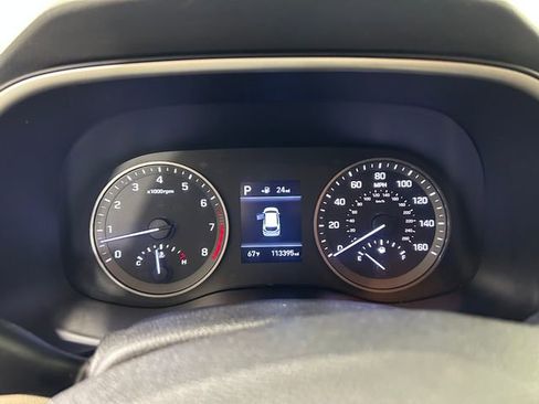 Used 2019 Hyundai Tucson SE image 18