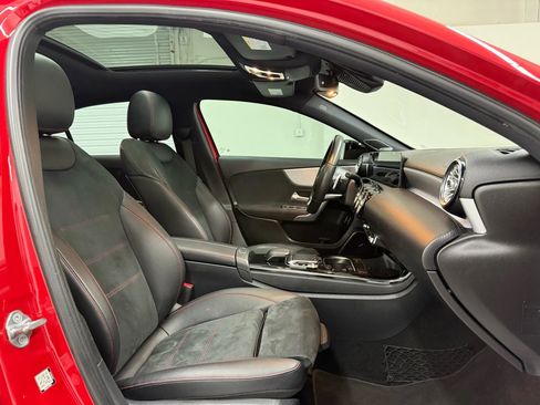 Used 2019 Mercedes-Benz A 220 A 220 4MATIC Sedan 4D image 19
