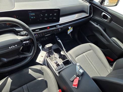 New 2026 Kia Sorento S FWD image 21