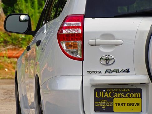 Used 2010 Toyota RAV4 4WD V6 image 10
