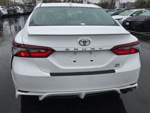 Used 2023 Toyota Camry SE AWD/4WD image 7