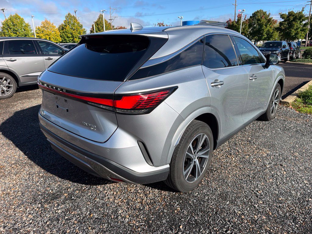Used 2023 Lexus RX 350 Premium w/ Accessory Package AWD/4WD image 4