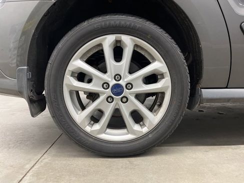 Used 2017 Ford Transit Connect Titanium image 9