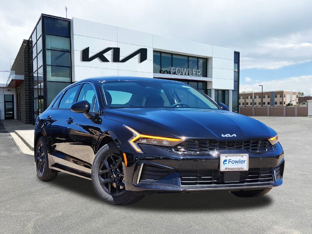New 2026 Kia K5 LXS FWD image 2