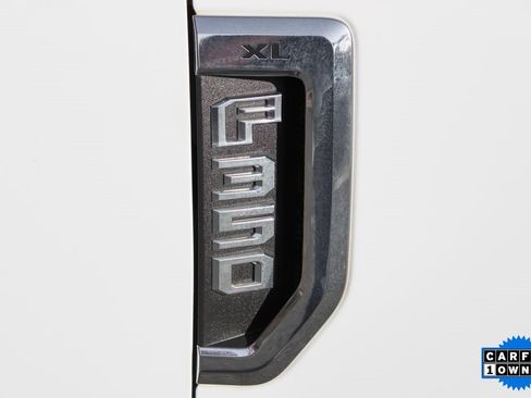 Used 2018 Ford F350 XL image 40