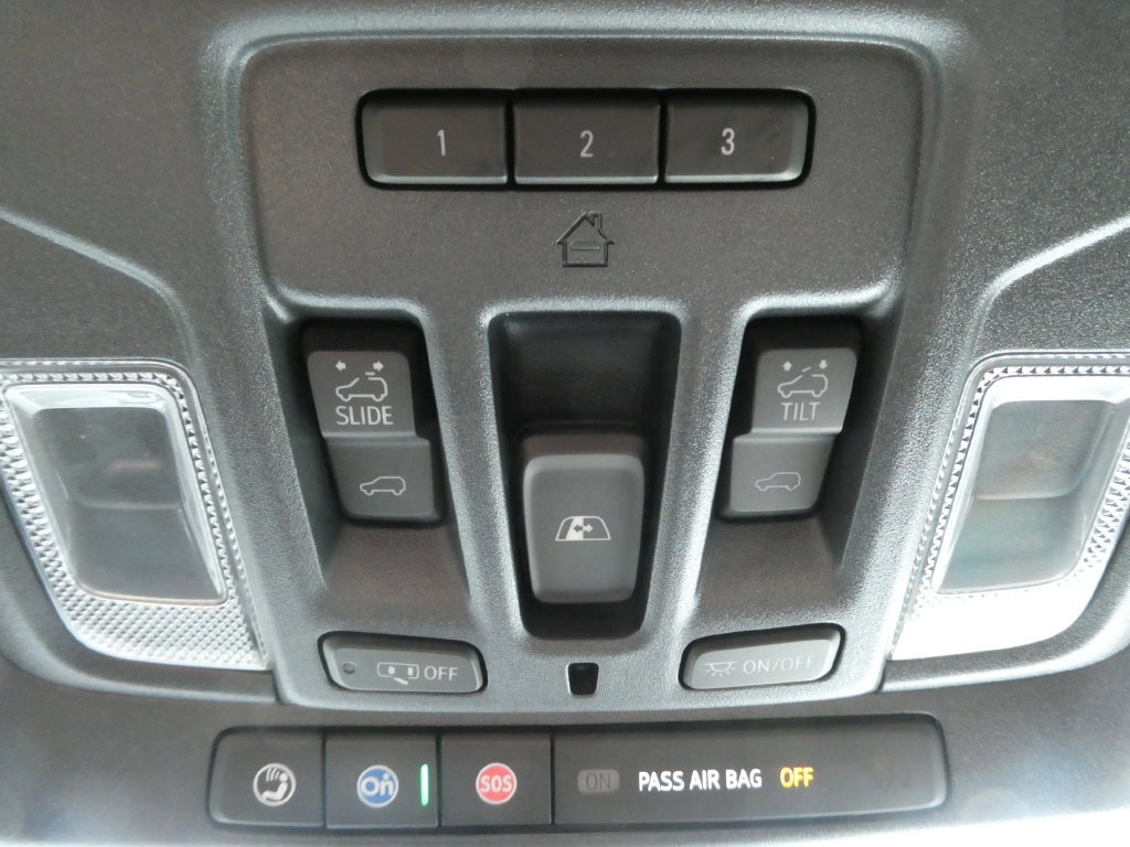 Used 2025 GMC Sierra 1500 AT4 w/ AT4 Premium Package AWD/4WD image 30
