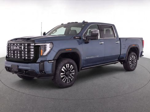 Certified 2025 GMC Sierra 3500 Denali Ultimate AWD/4WD image 2
