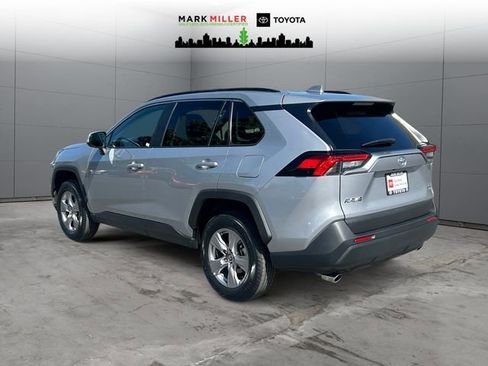Used 2025 Toyota RAV4 XLE AWD/4WD image 3