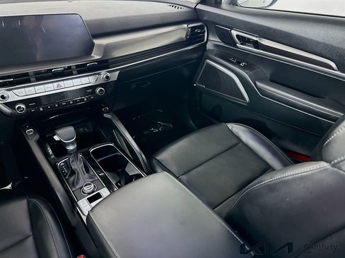 Certified 2025 Kia Telluride S AWD/4WD image 24