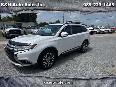 Used 2018 Mitsubishi Outlander SEL FWD image 1