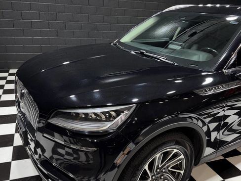 Used 2021 Lincoln Aviator AWD image 17