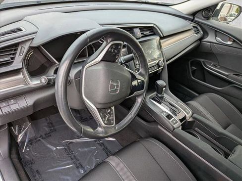 Used 2019 Honda Civic EX image 10