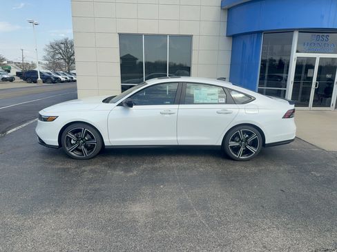 New 2026 Honda Accord Sport image 8