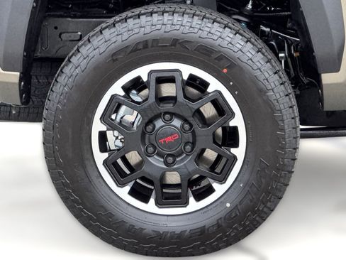 New 2026 Toyota Tacoma TRD Sport AWD/4WD image 11