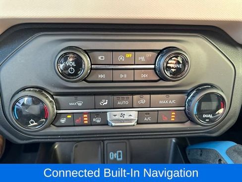 Certified 2023 Ford Bronco Wildtrak AWD/4WD image 30