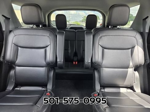 Used 2024 Ford Explorer XLT w/ Equipment Group 202A AWD/4WD image 11