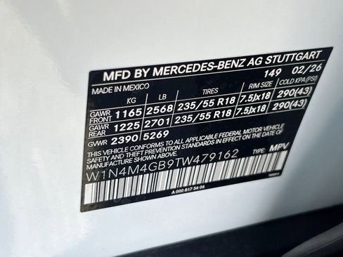 New 2026 Mercedes-Benz GLB 250 image 27