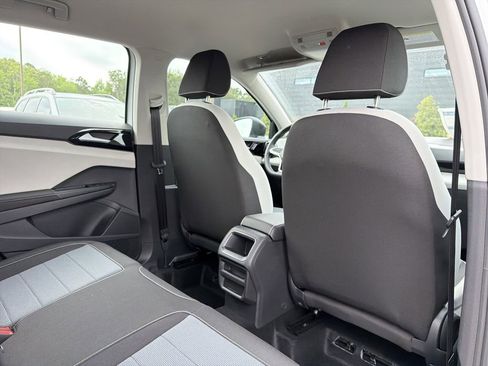 New 2026 Volkswagen Taos S FWD image 16