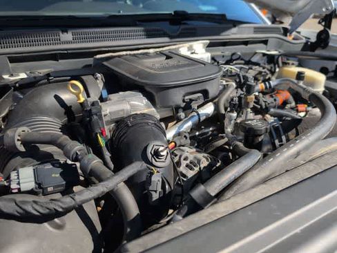 Used 2015 GMC Sierra 3500 Denali w/ Duramax Plus Package image 15