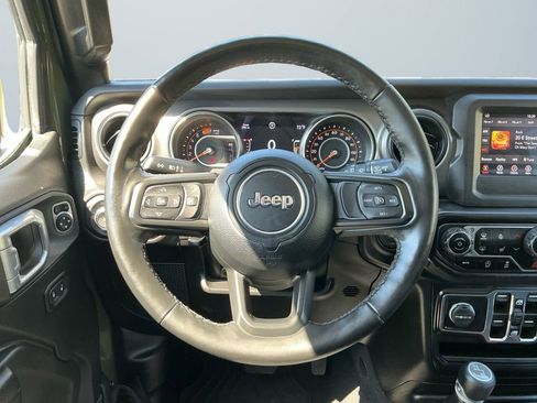 Used 2022 Jeep Wrangler Unlimited Sport AWD/4WD image 13