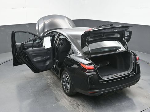 Certified 2025 Nissan Versa SV w/ Trunk Package FWD image 42