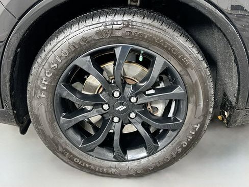 Used 2019 Dodge Durango R/T w/ Blacktop Package image 32