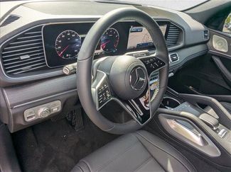 Used 2026 Mercedes-Benz GLE 580 4MATIC video 3