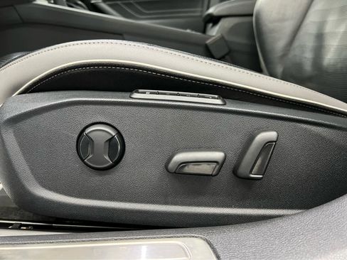 Used 2023 Volkswagen Arteon SEL Premium image 20