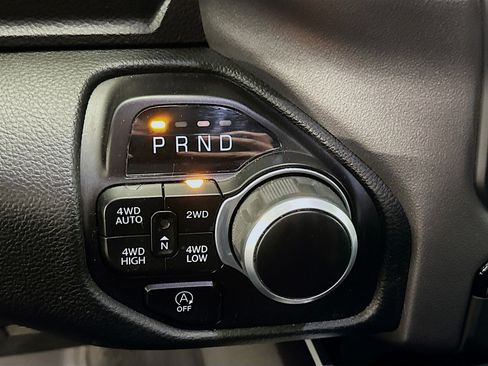 Used 2023 RAM 1500 Big Horn image 24