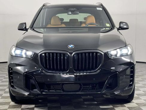 Used 2024 BMW X5 xDrive40i w/ M Sport Package AWD/4WD image 6