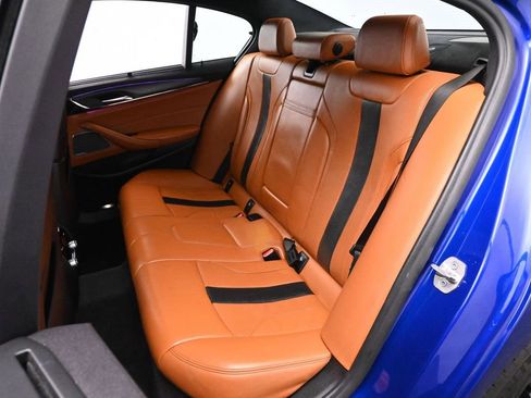 Used 2022 BMW M5 w/ Executive Package image 21