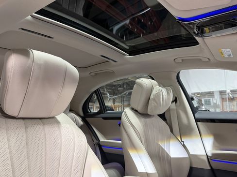 Used 2026 Mercedes-Benz S 500 4MATIC image 15