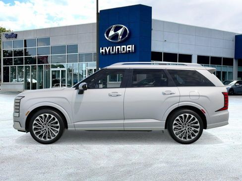 New 2026 Hyundai Palisade Calligraphy image 3