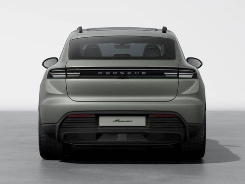 New 2025 Porsche Macan Electric image 7