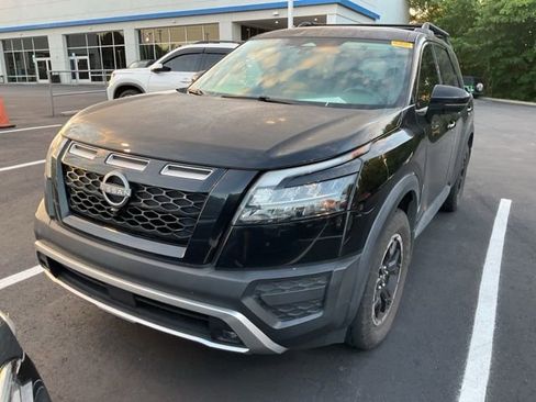 Used 2023 Nissan Pathfinder Rock Creek AWD/4WD image 10