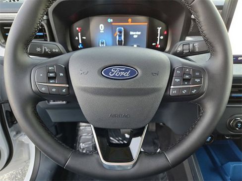 New 2025 Ford Maverick XLT w/ XLT Luxury Package image 18