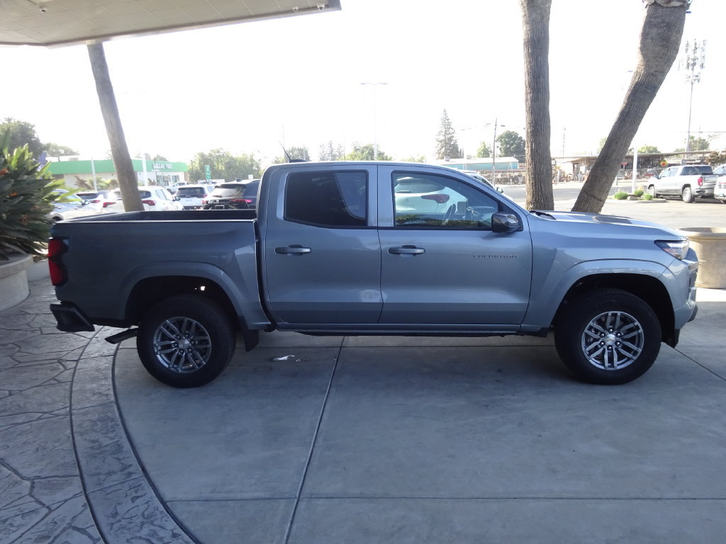 Used 2026 Chevrolet Colorado LT w/ LT Convenience Package RWD image 9