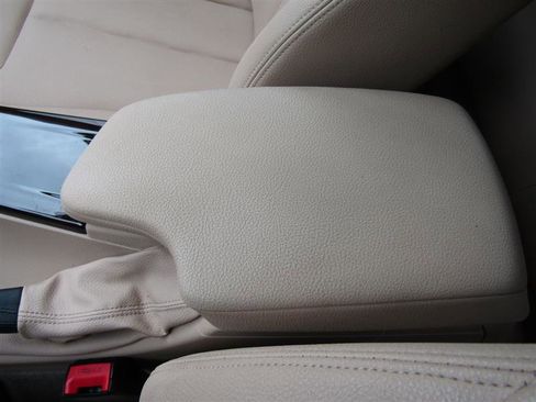 Used 2014 BMW 328i Sedan image 24