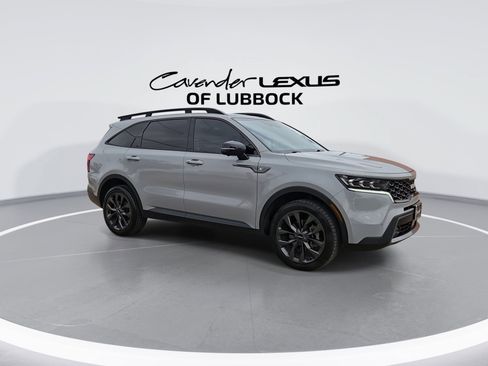 Used 2022 Kia Sorento SX Prestige AWD/4WD image 2