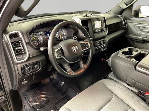 Used 2021 RAM 1500 Big Horn AWD/4WD image 18