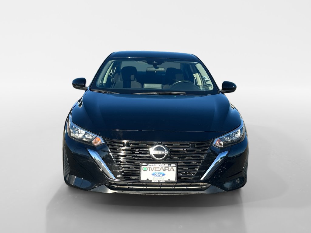 Used 2025 Nissan Sentra SV FWD image 9